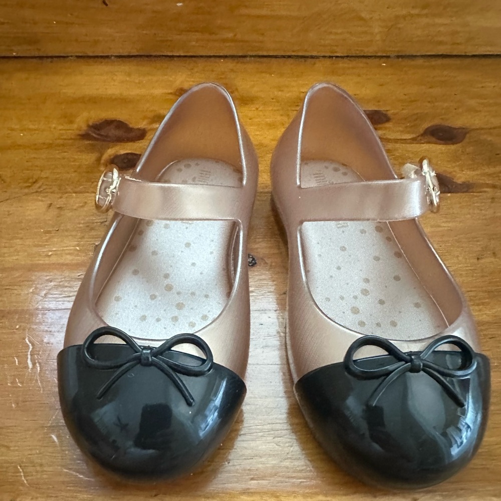Mini Melissa Black and Tan Dress Shoes with Bow Detail